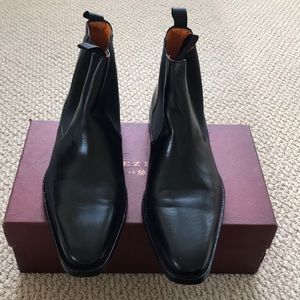 Men’s Mezlan black leather ankle boots. With box